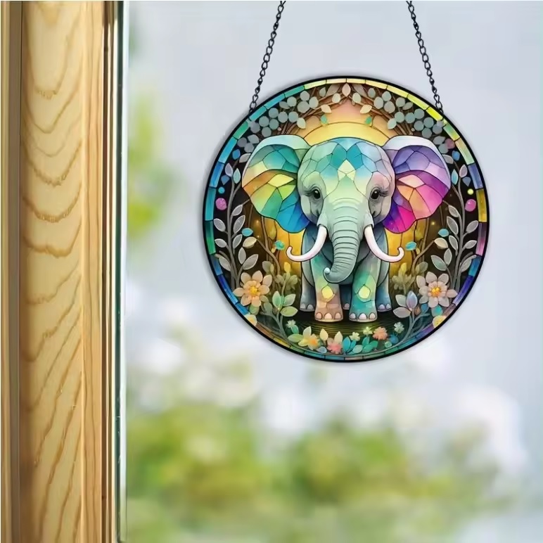 Lovilec Sonca - Elephant